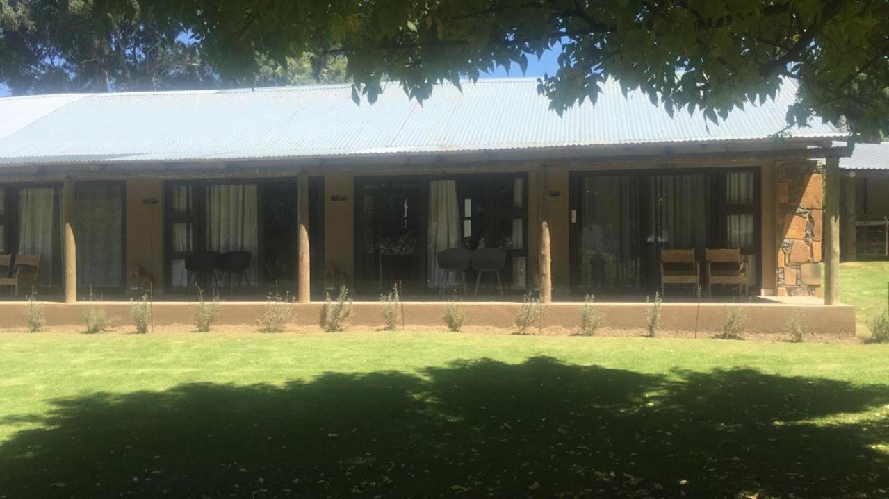 Wetlands Game Lodge Wakkerstroom الغرفة الصورة